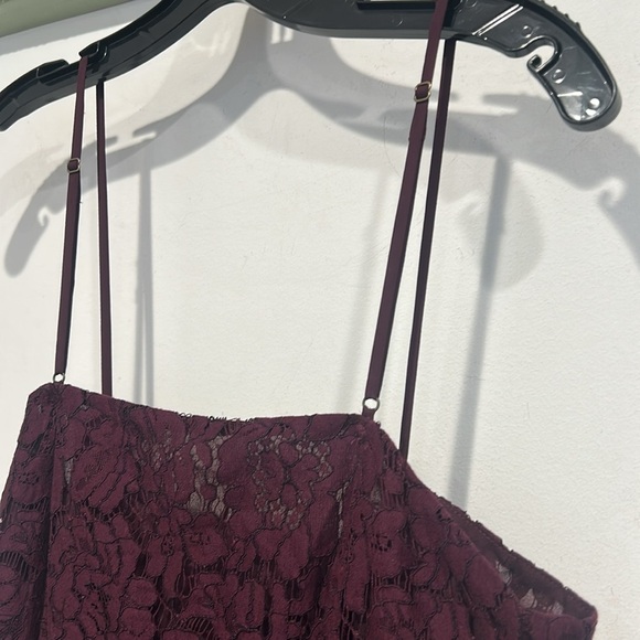 Chaser Burgundy Lace spaghetti strap Mini Dress medium new with tags - Picture 3 of 7